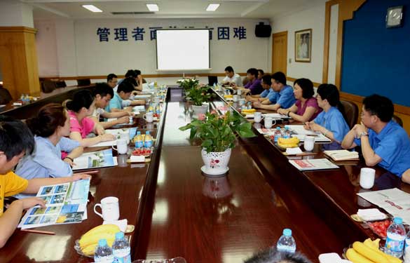 6月12日擎鸠，國(guó)家電力器材安全性能質(zhì)量監(jiān)督檢驗(yàn)中心領(lǐng)導(dǎo)一行來(lái)上上集團(tuán)考察交流
